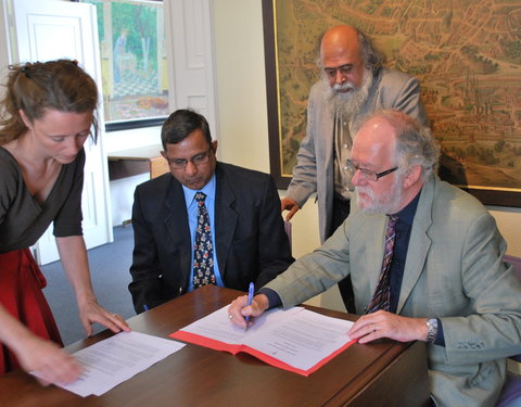 Ondertekening overeenkomst India Platform-13879