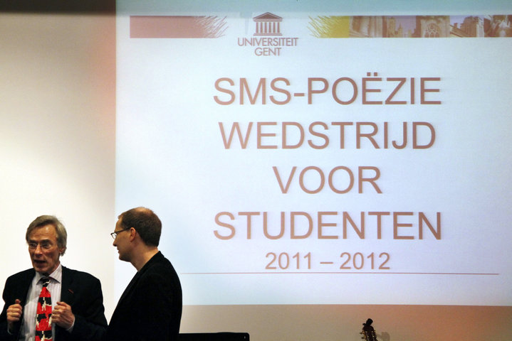 Prijsuitreiking sms-poëziewedstrijd voor UGent studenten 2011/2012-1829