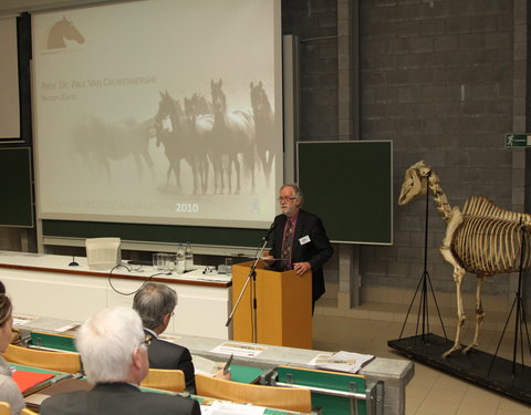 Tweede Sectordag van het Paard in de faculteit Diergeneeskunde, een initiatief van het Vlaams Paardenloket-18691