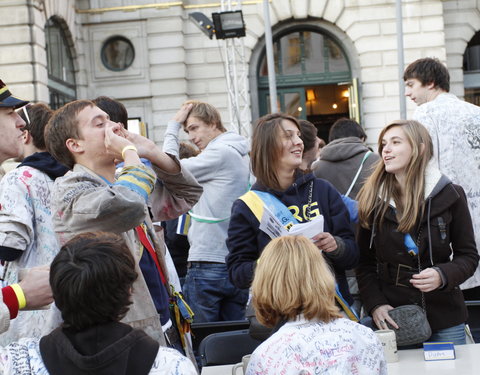 FK Beiaardcantus 2012 op het Sint-Baafsplein-20230