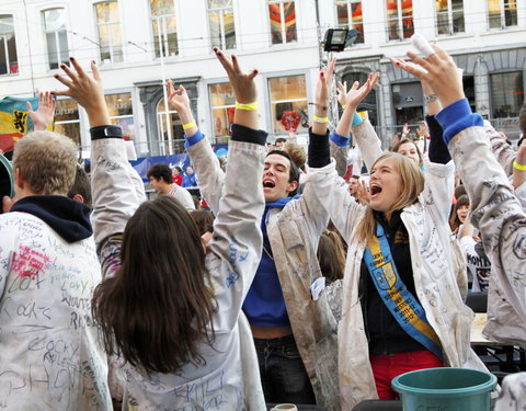 FK Beiaardcantus 2012 op het Sint-Baafsplein-20246