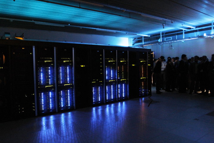 Inhuldiging eerste Tier 1 supercomputer van Vlaams ComputerCentrum (VSC) aan de UGent -21107