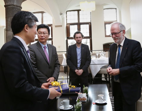 Bezoek Zuid-Koreaanse ambassadeur in België-24694