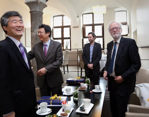 Bezoek Zuid-Koreaanse ambassadeur in België-24695