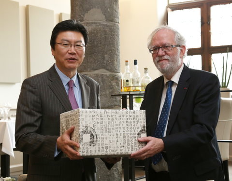 Bezoek Zuid-Koreaanse ambassadeur in België-24698