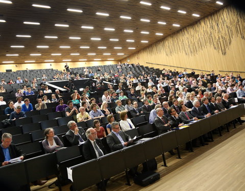 Debat 'De universiteit is dood! Lang leve de universiteit!' -27216