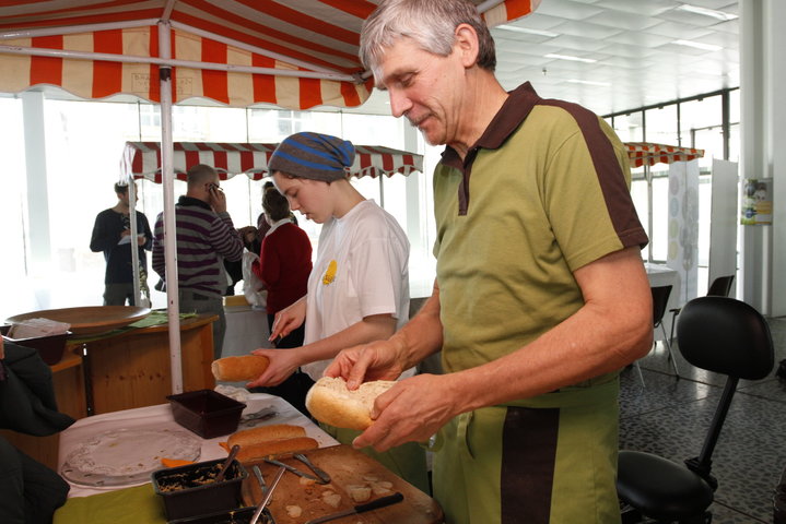 Ecomarkt, afsluiter van UGent energiecampagne 2012-2891