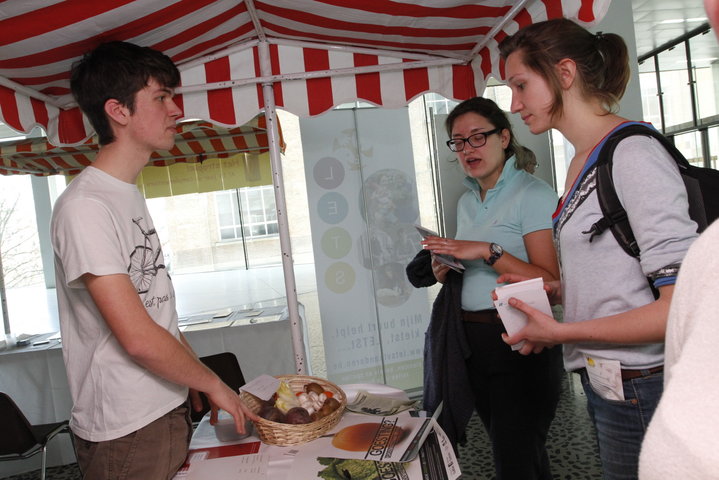 Ecomarkt, afsluiter van UGent energiecampagne 2012-2896