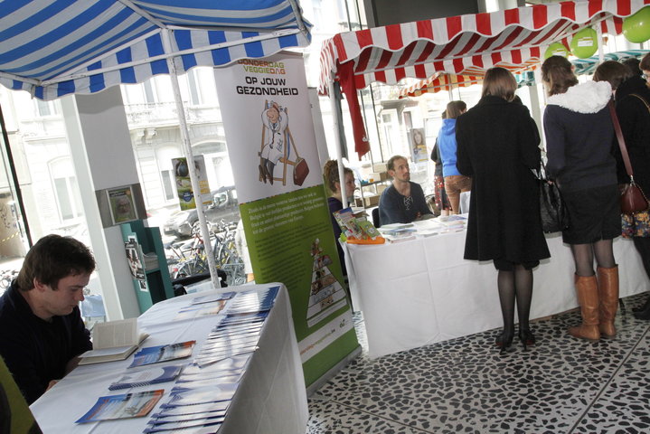 Ecomarkt, afsluiter van UGent energiecampagne 2012-2903