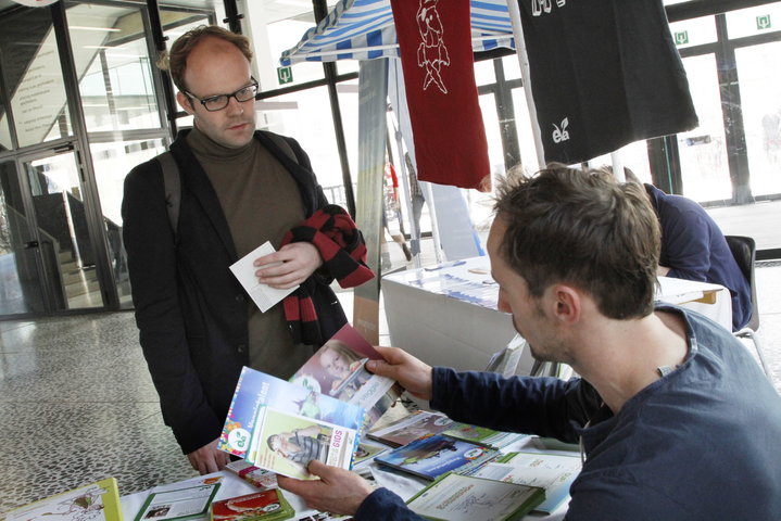 Ecomarkt, afsluiter van UGent energiecampagne 2012-2904