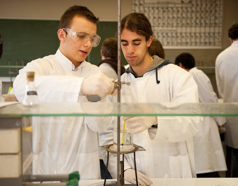 Doe-Chemie Centrum UGent ontvangt duizendste leerling-29254