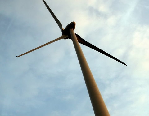 Windturbines op Proefhoeve van de site Melle-30695