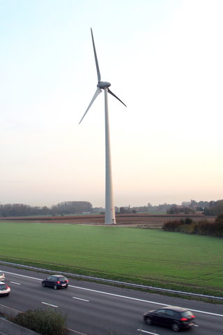 Windturbines op Proefhoeve van de site Melle-30700