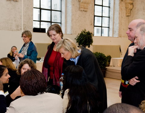 Bezoek van prinses Astrid n.a.v. uitreiking van driejaarlijkse Prijs De Beys aan het International Centre for Reproductive Healt