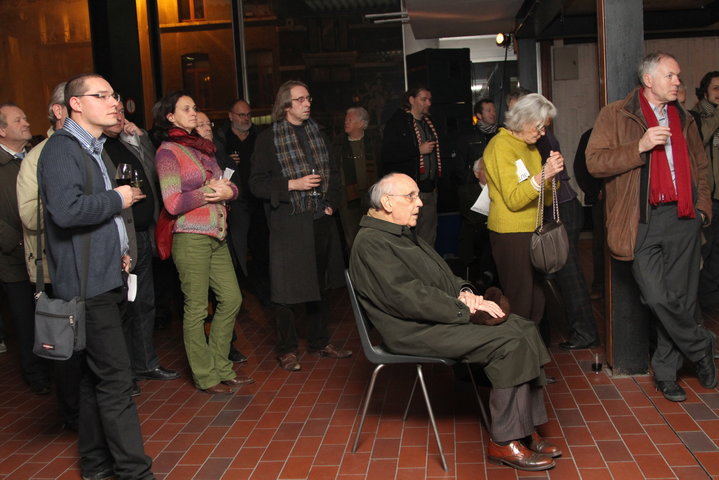 'Tender Buttons, Becoming Gertrude Stein', groepstentoonstelling met 30 kunstenaars in voormalige restaurant Overpoort-3530