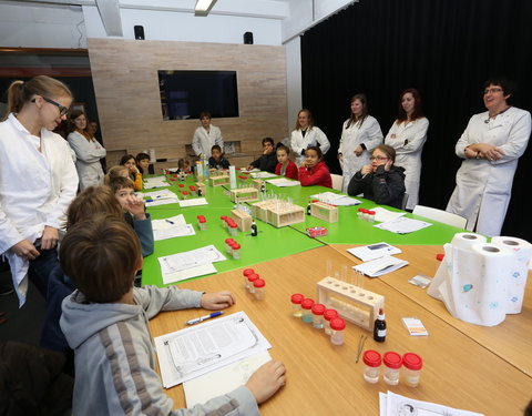 Dag van de Wetenschap 2013: Wetenschapsfestival in Kunstencentrum Vooruit-37905