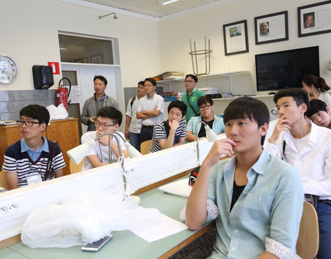 Koreaanse scholieren (Seoul) bezoeken UGent-44443