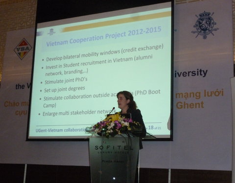 Start alumniwerking in Vietnam-48911