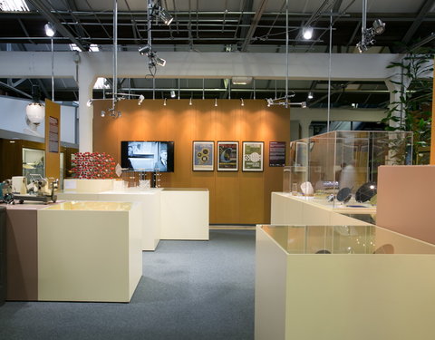 Tentoonstelling 'Kristallen Verhelderd' in het Museum voor de Geschiedenis van de Wetenschappen-51729