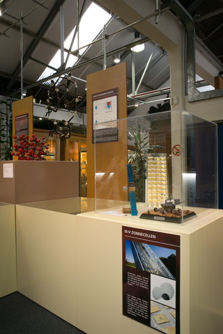 Tentoonstelling 'Kristallen Verhelderd' in het Museum voor de Geschiedenis van de Wetenschappen-51732