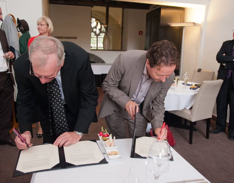Ondertekening uitwisselingsakkoord tussen rechtsfaculteiten van UGent en Curtin University (Australië), n.a.v. gezamelijke organ