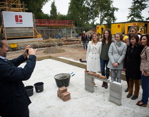 Eerstesteenlegging nieuwe schoolgebouw van de International School of Ghent (ISG) aan De Pintelaan-57270