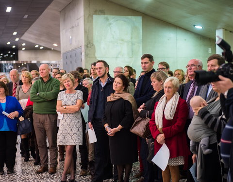 Opening tentoonstelling 'Belgische koorddansers’ met 52 schilderijen van Belgische premiers-59045