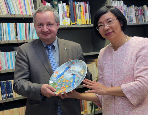 Opening Taiwan Resource Center for Chinese Studies in de vakgroepbibliotheek Sinologie-60048
