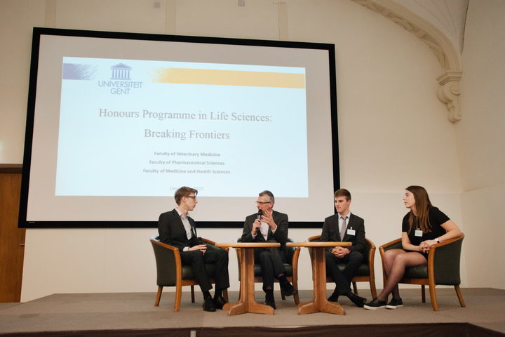 Proclamatie 2014/2015 'Honours Programme in Life Sciences: Breaking Frontiers'-60391