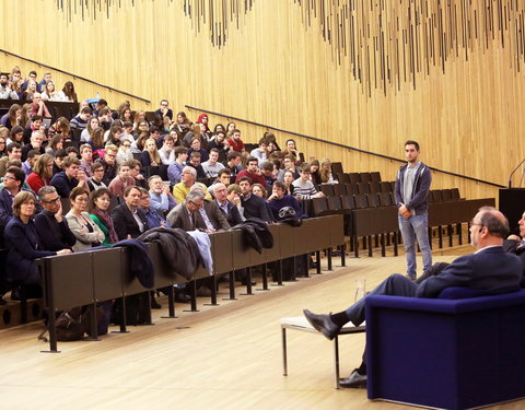 Gastcollege aan studenten Geneeskunde en Gezondheidswetenschappen door prof. Peter Piot