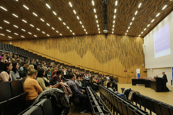 Ontvangst van internationale studenten tijdens Welcome Days