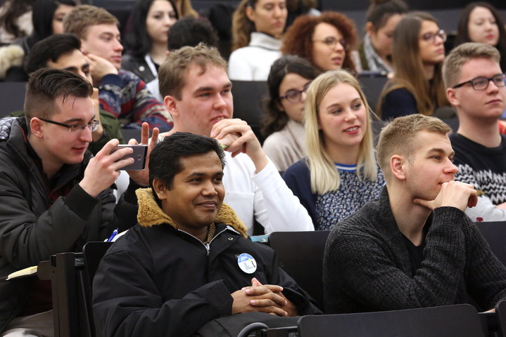 Ontvangst van internationale studenten tijdens Welcome Days