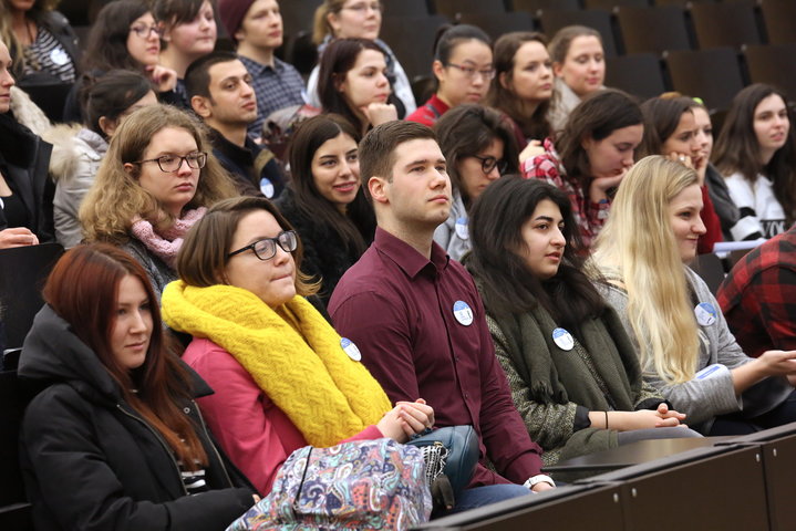 Ontvangst van internationale studenten tijdens Welcome Days