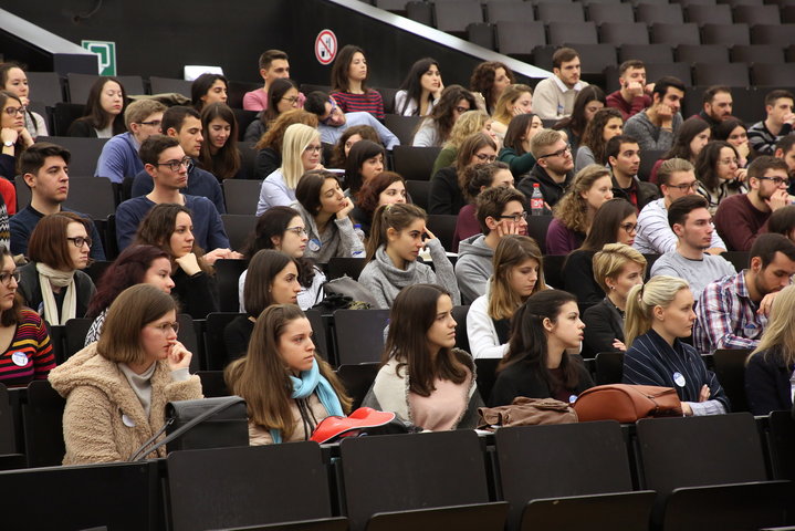 Ontvangst van internationale studenten tijdens Welcome Days