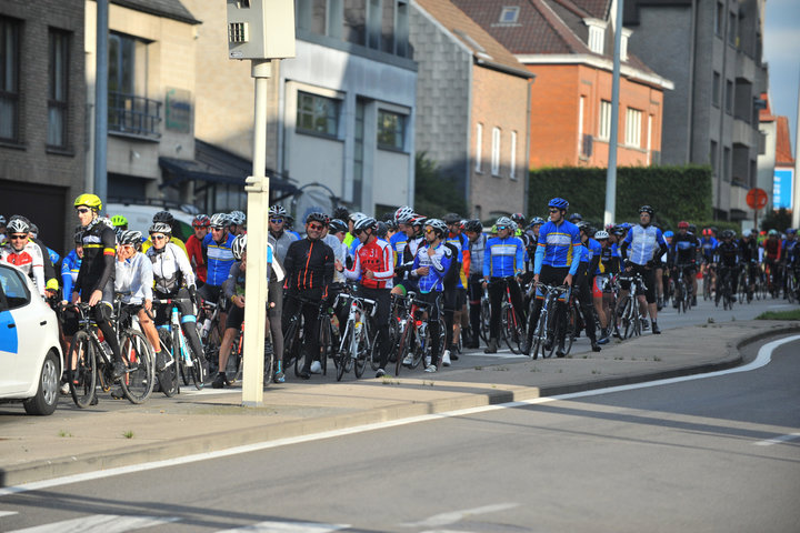 Willem I fietstocht, een symbolische fietstocht van 200 km tussen Gent en Luik