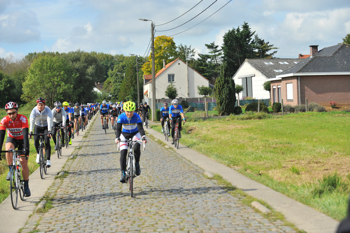 Willem I fietstocht, een symbolische fietstocht van 200 km tussen Gent en Luik