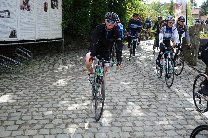 Willem I fietstocht, een symbolische fietstocht van 200 km tussen Gent en Luik