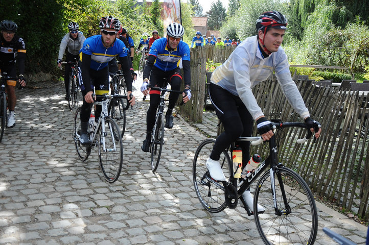 Willem I fietstocht, een symbolische fietstocht van 200 km tussen Gent en Luik