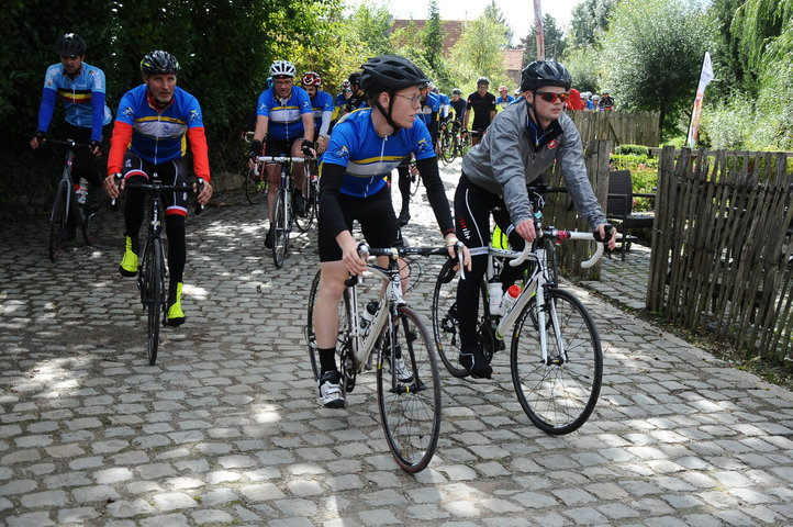 Willem I fietstocht, een symbolische fietstocht van 200 km tussen Gent en Luik