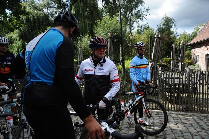 Willem I fietstocht, een symbolische fietstocht van 200 km tussen Gent en Luik