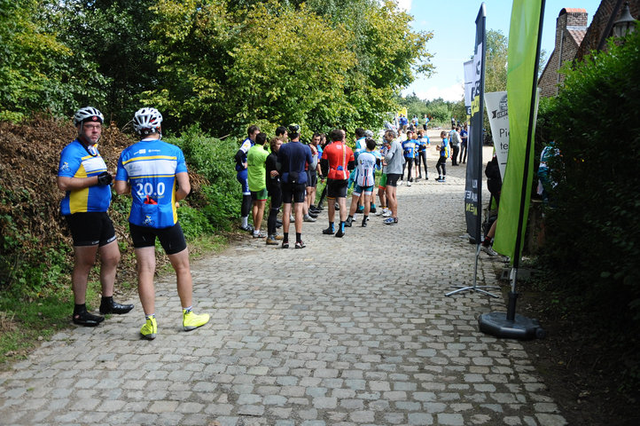 Willem I fietstocht, een symbolische fietstocht van 200 km tussen Gent en Luik