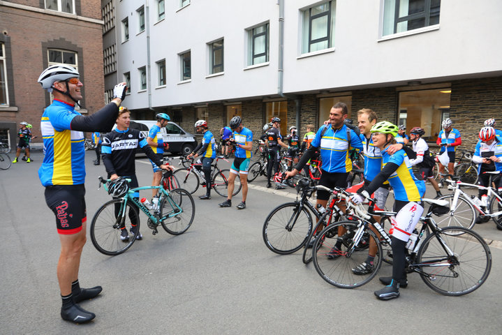 Willem I fietstocht, een symbolische fietstocht van 200 km tussen Gent en Luik