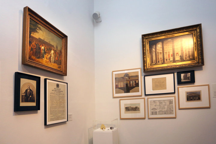 Opening tentoonstelling 'Stad en universiteit. sinds 1817' in het STAM