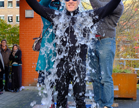 Ice Bucket Challenge in FPPW ten voordele van ALS Liga